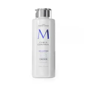 Controls Curls Shampoo - 270 Ml on white background